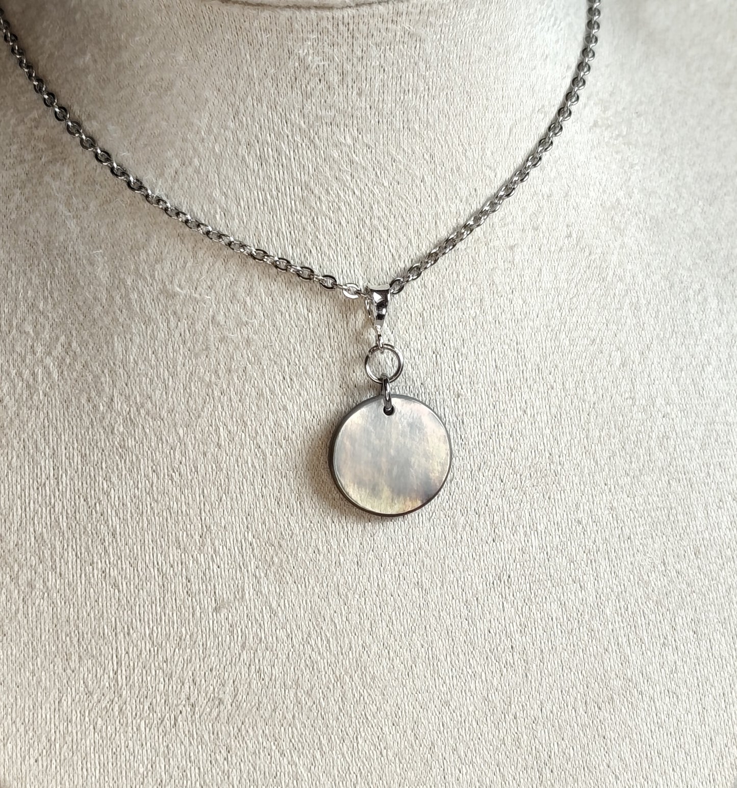 Éclipse — Collier Petite Pastille