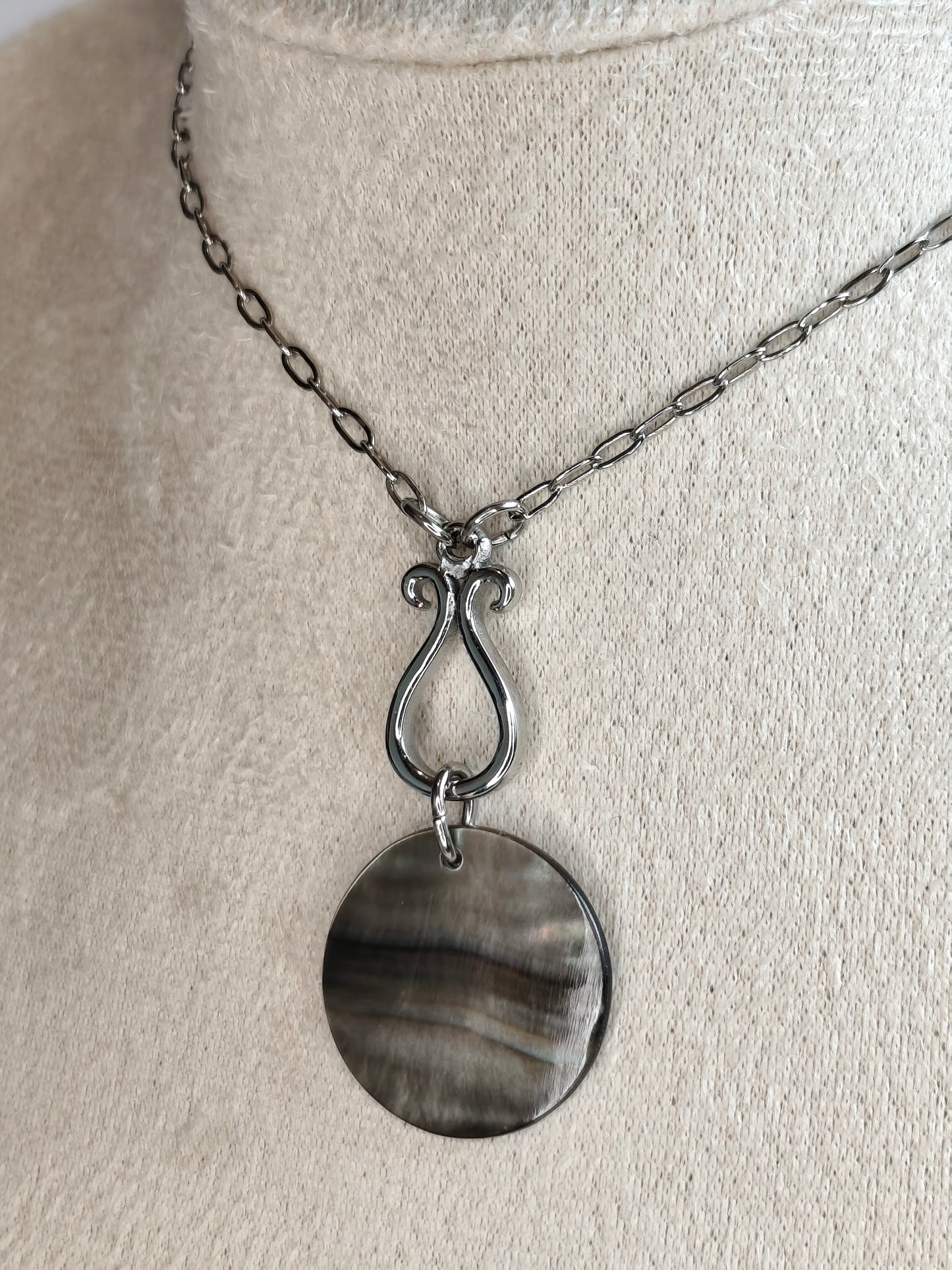 Éclipse — Collier Grande Pastille