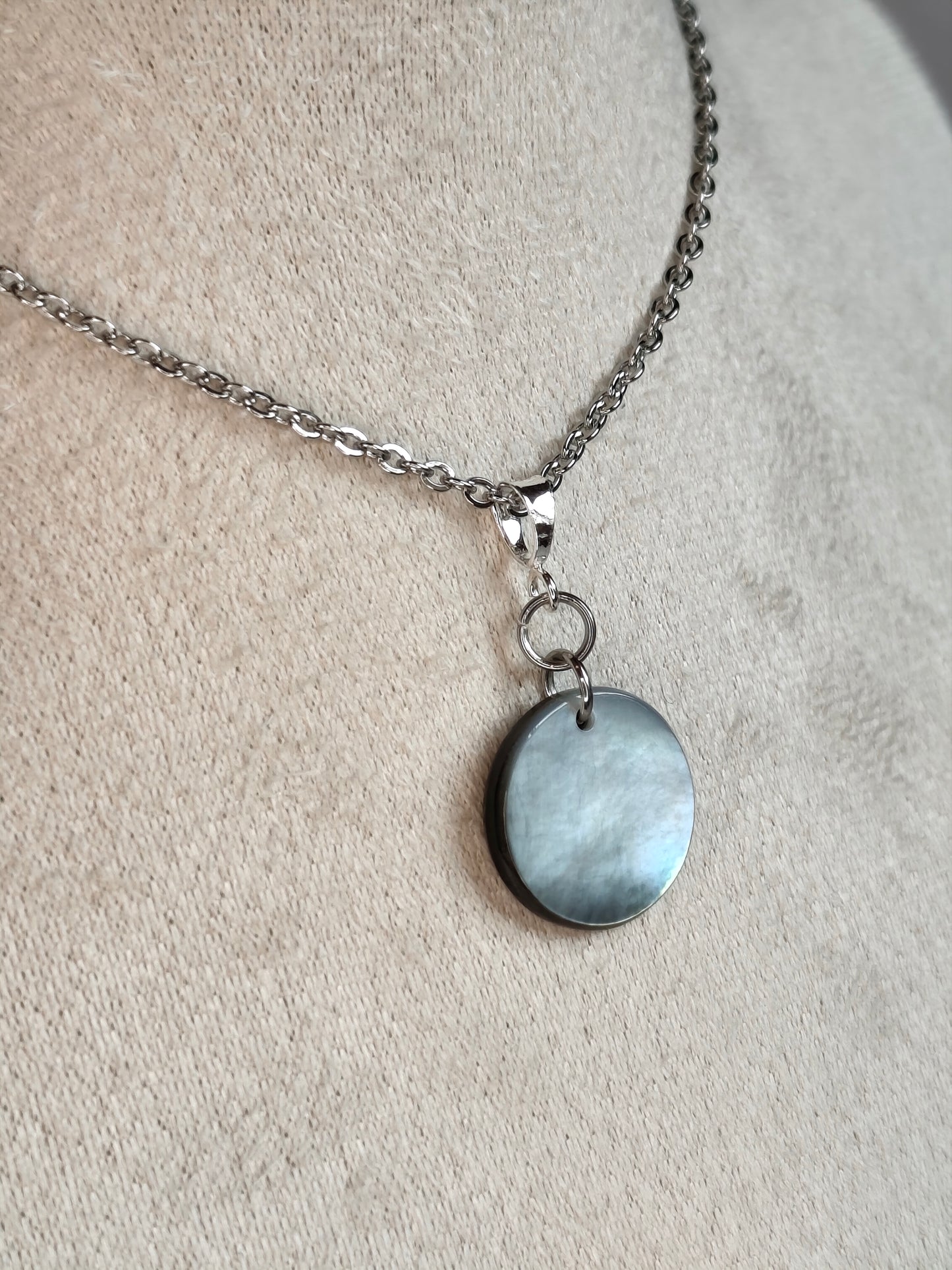 Éclipse — Collier Petite Pastille