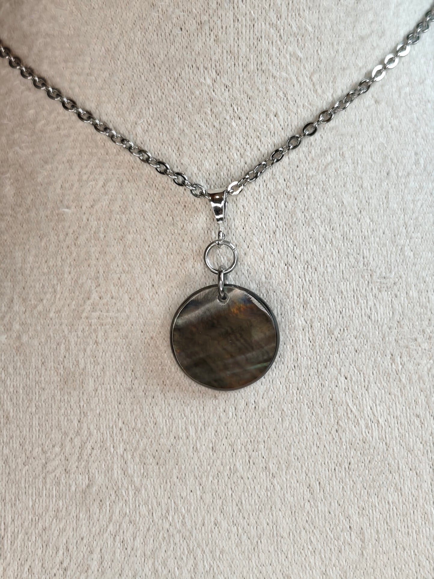 Éclipse — Collier Petite Pastille