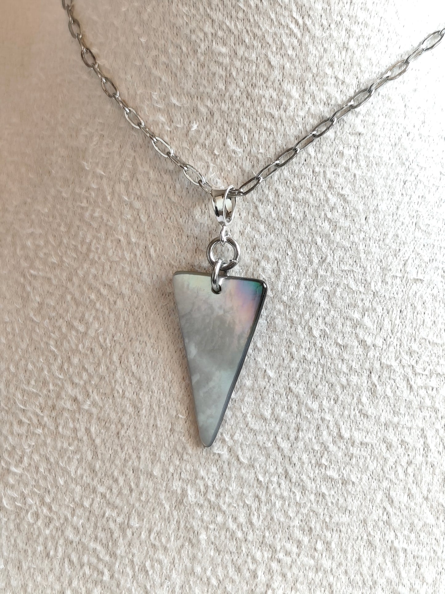 Prisme — Collier Triangle