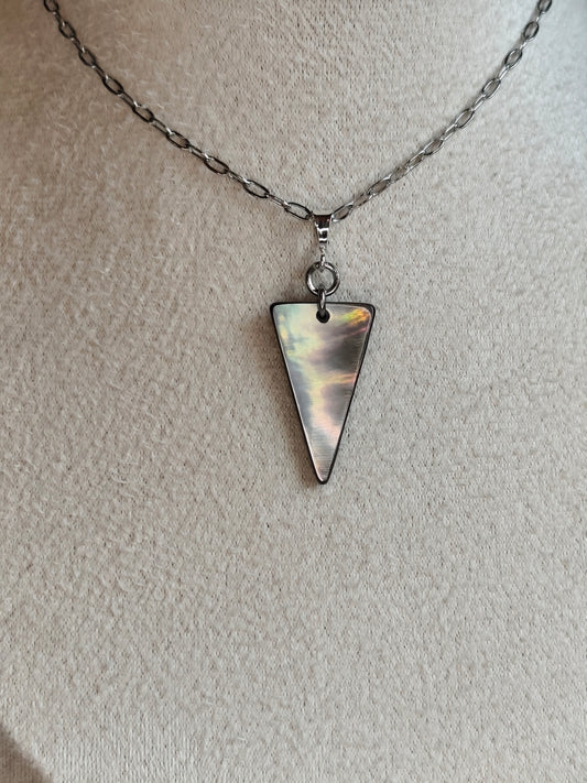 Prisme — Collier Triangle
