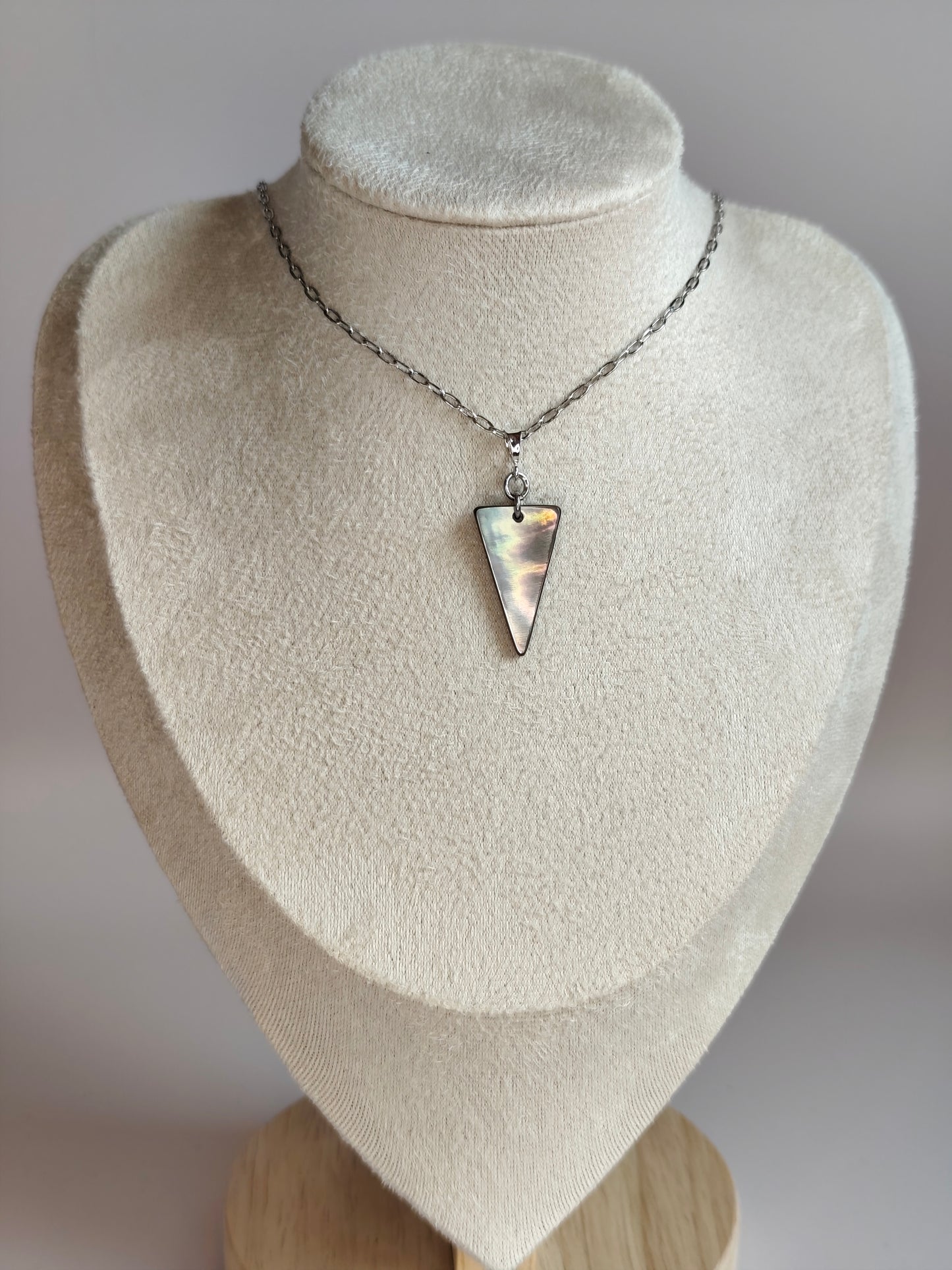 Prisme — Collier Triangle