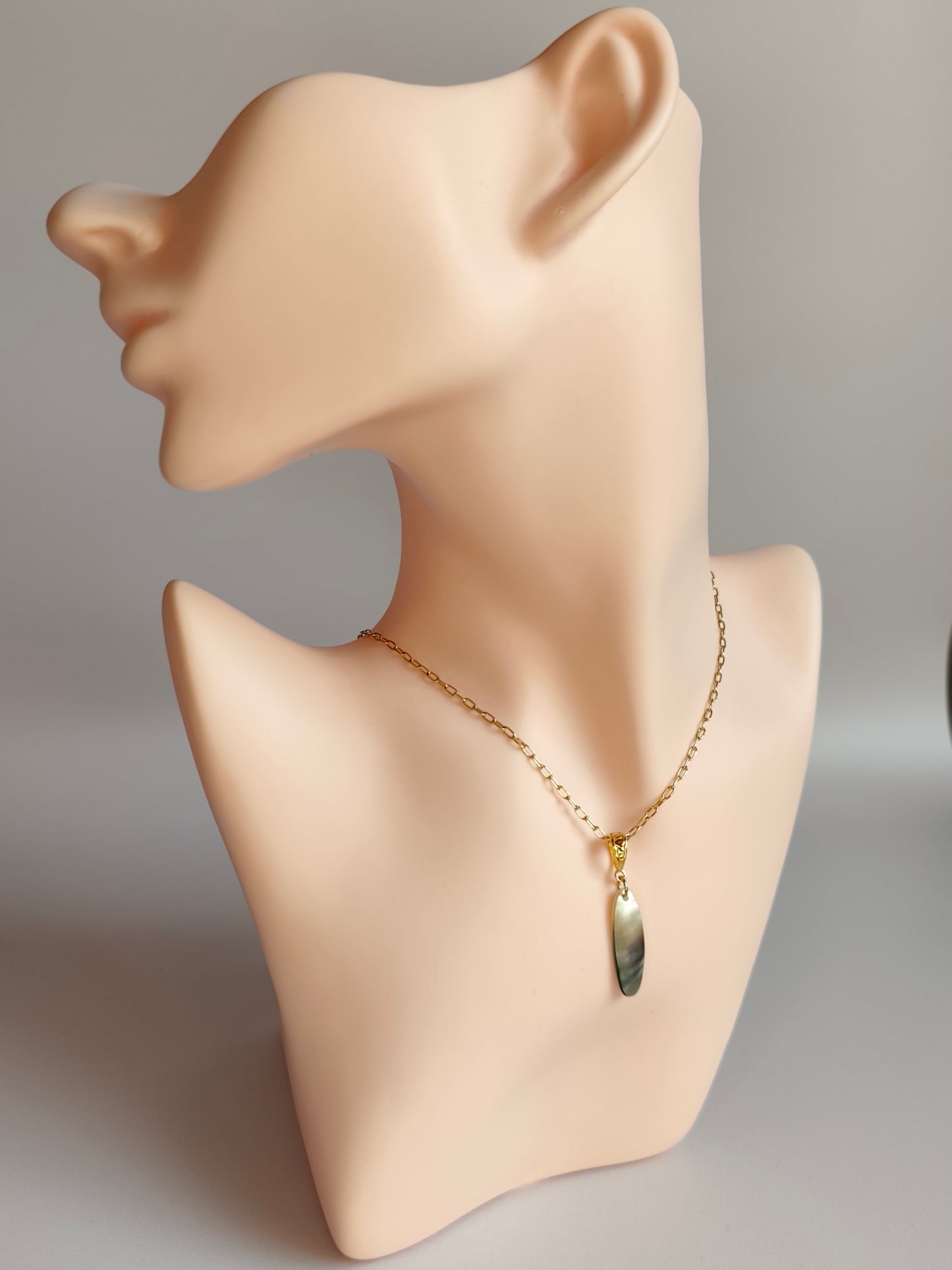 Sillage — Collier Ovale Élancé