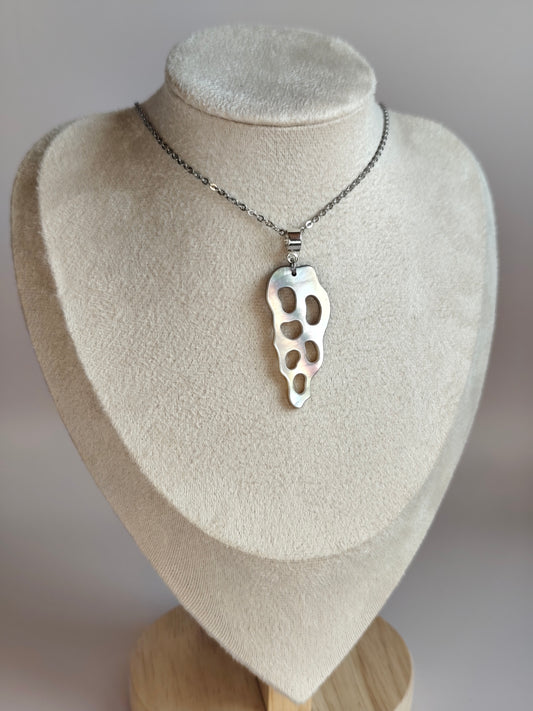 Spirale Marine — Collier Coquillage Ajouré