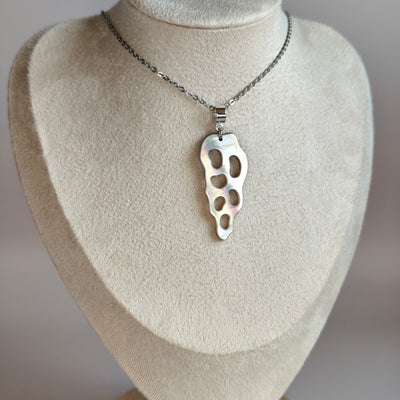 Spirale Marine — Collier Coquillage Ajouré