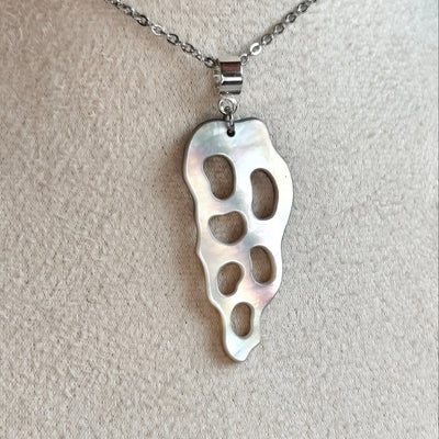 Spirale Marine — Collier Coquillage Ajouré