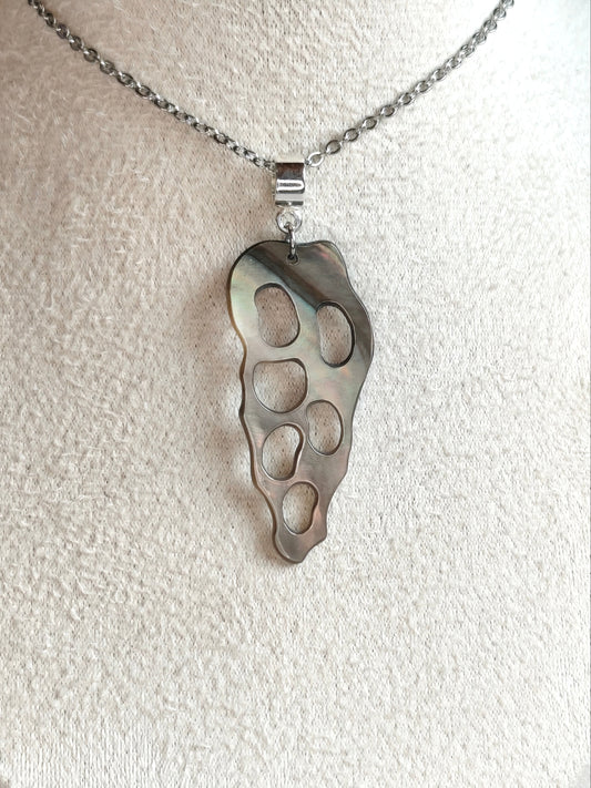 Spirale Marine — Collier Coquillage Ajouré