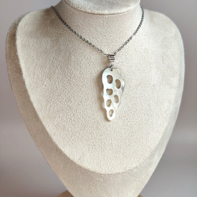 Spirale Marine — Collier Coquillage Ajouré