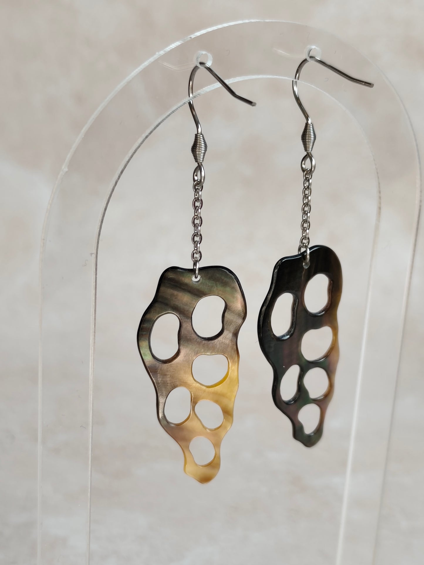 Spirale Marine — Boucles d'Oreilles Coquillage ajouré