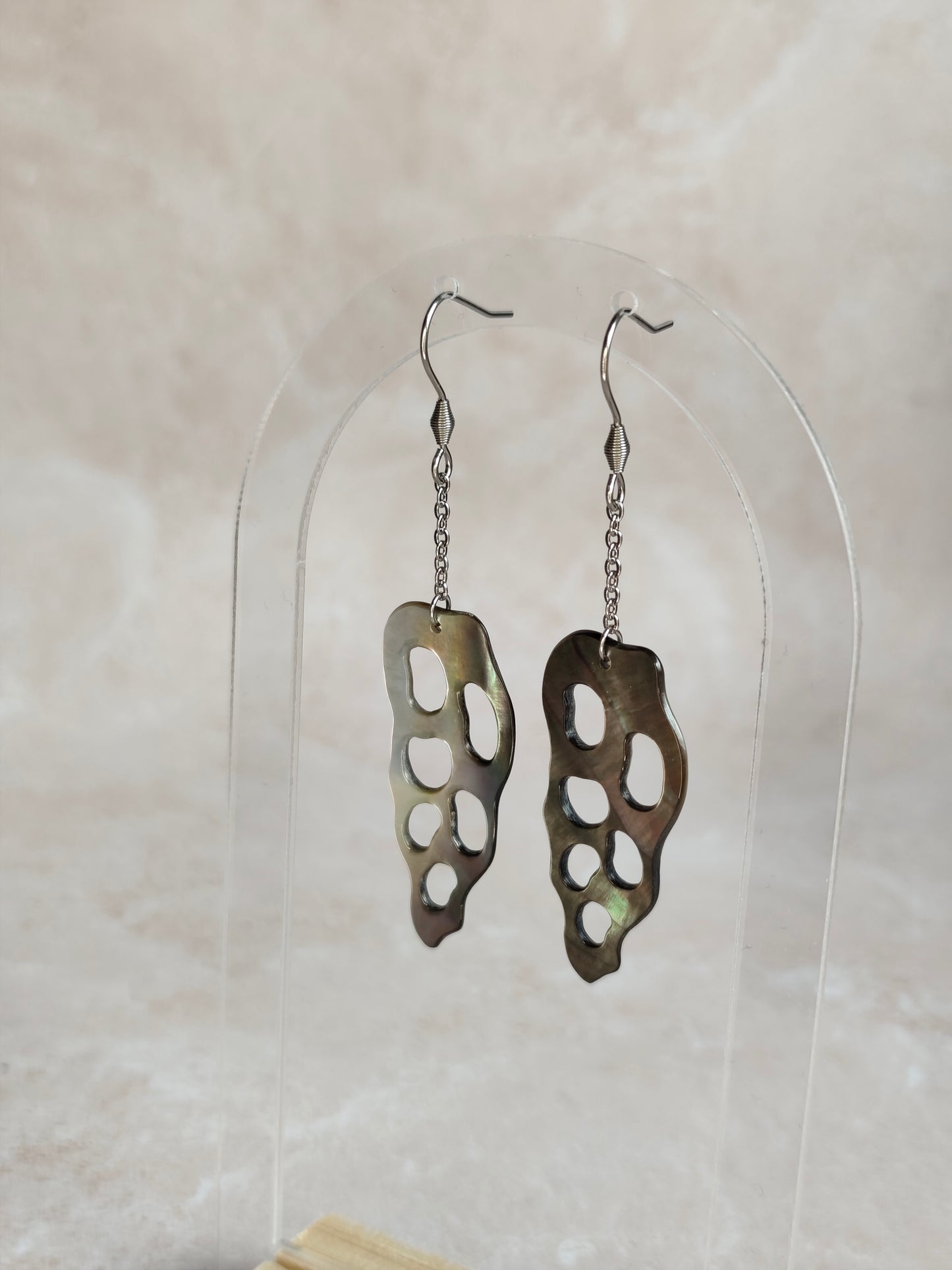 Spirale Marine — Boucles d'Oreilles Coquillage ajouré