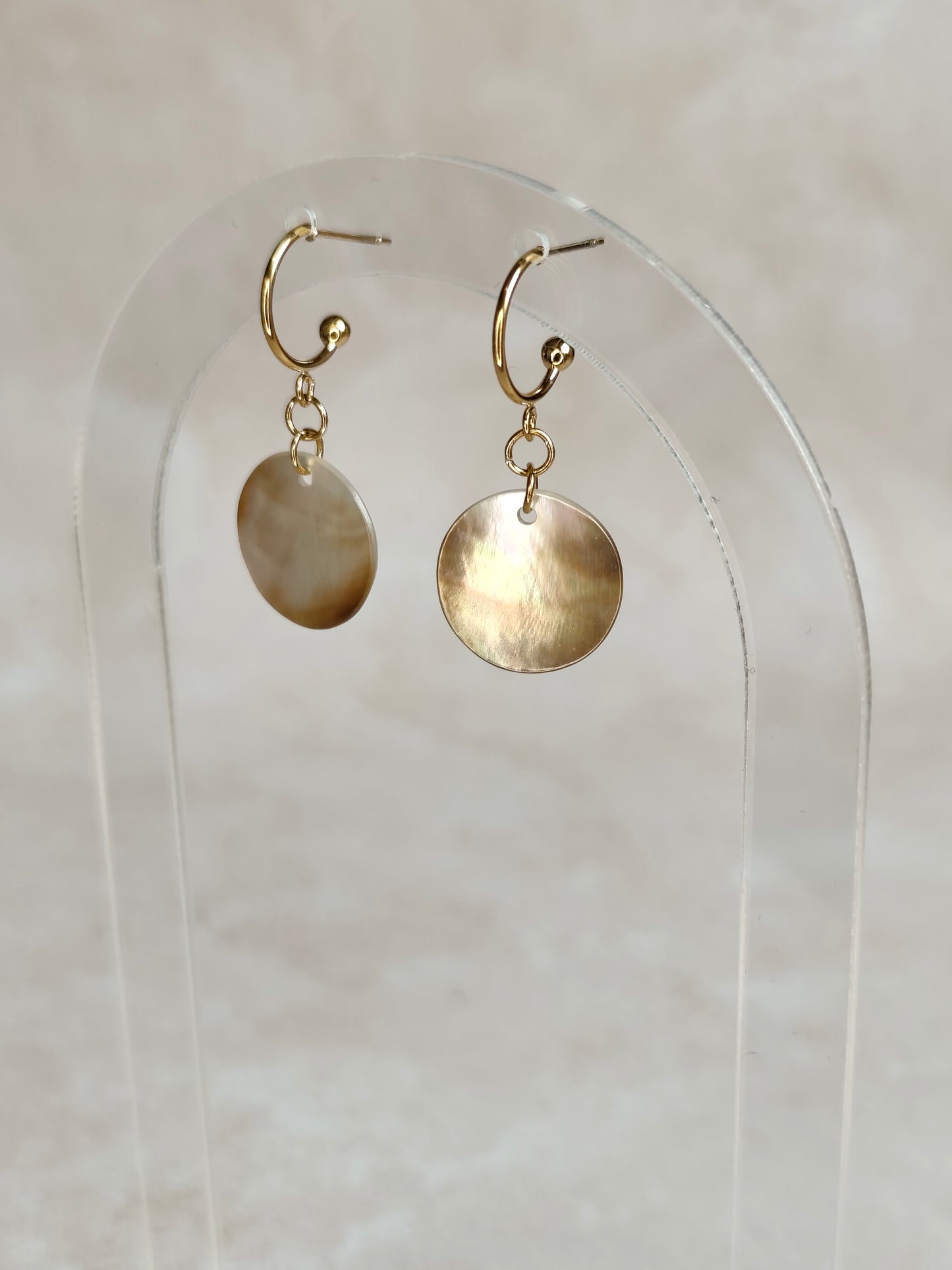 Éclipse — Boucles d'Oreilles Petite Pastille