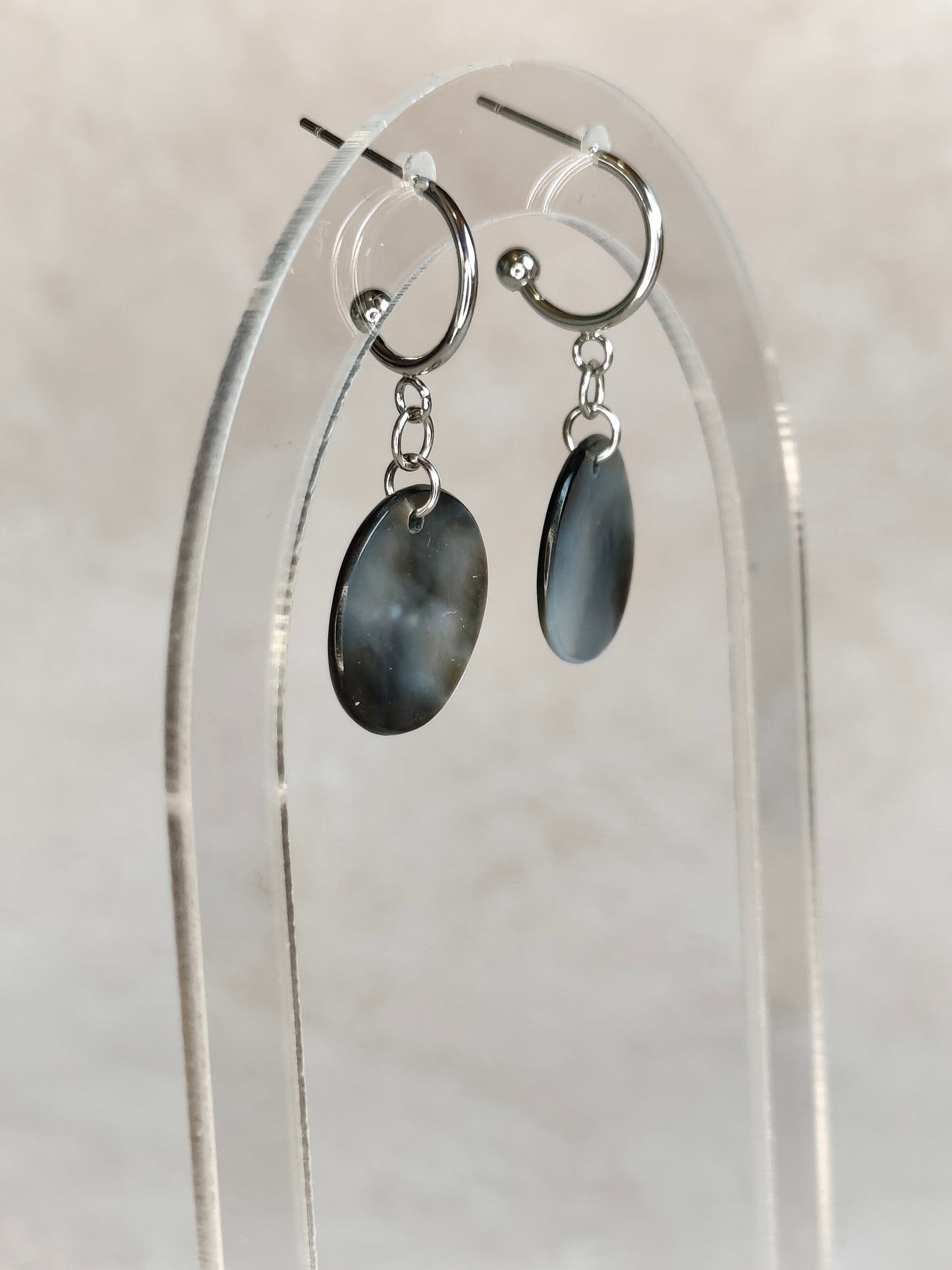 Éclipse — Boucles d'Oreilles Petite Pastille