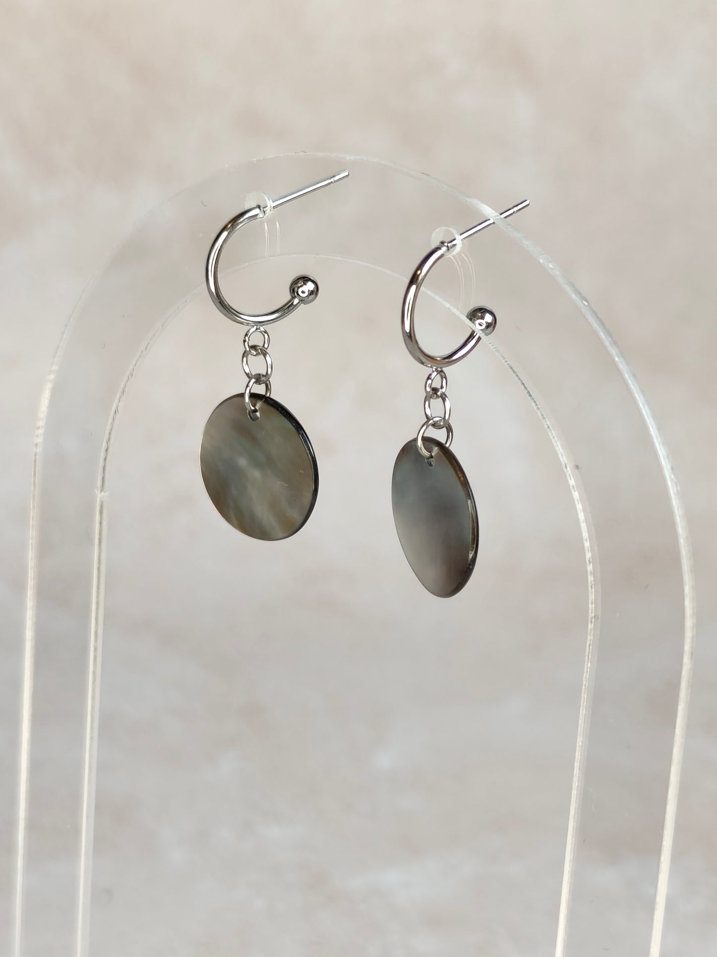 Éclipse — Boucles d'Oreilles Petite Pastille
