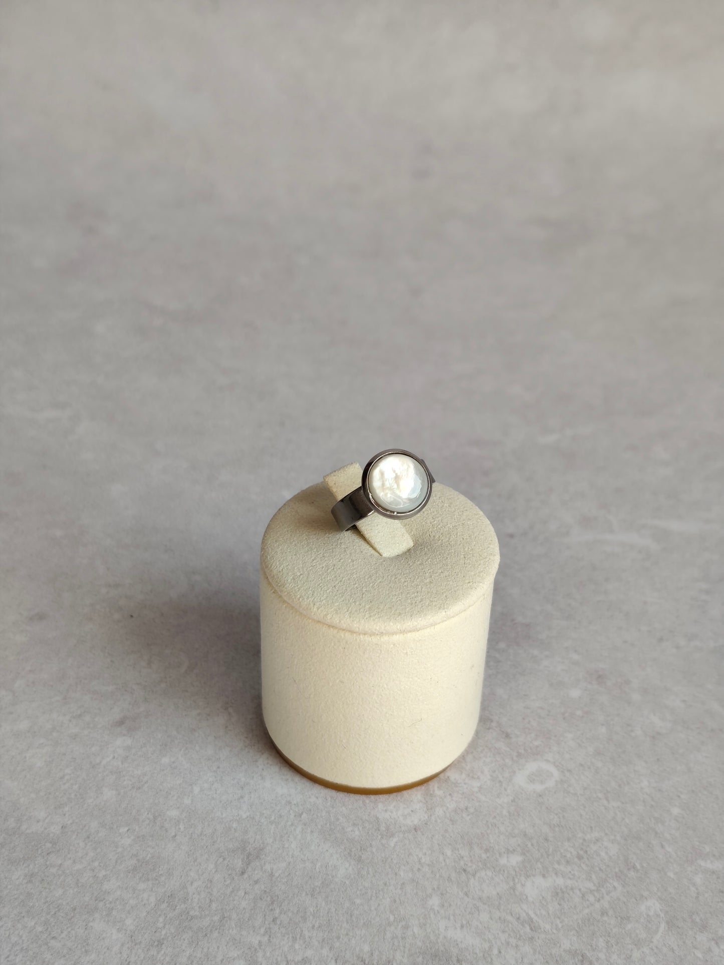 Éclipse — Bague Petite Pastille