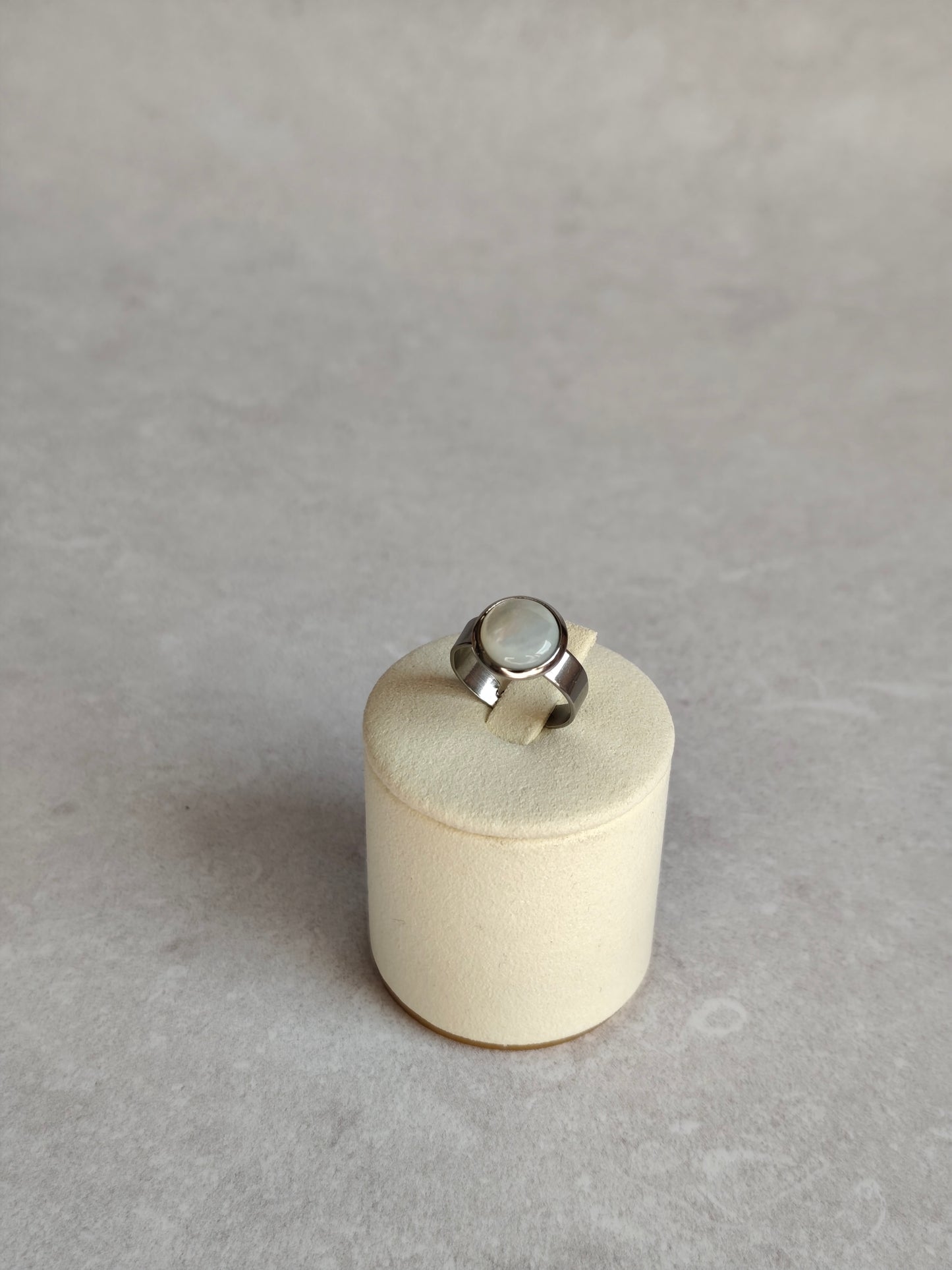 Éclipse — Bague Petite Pastille