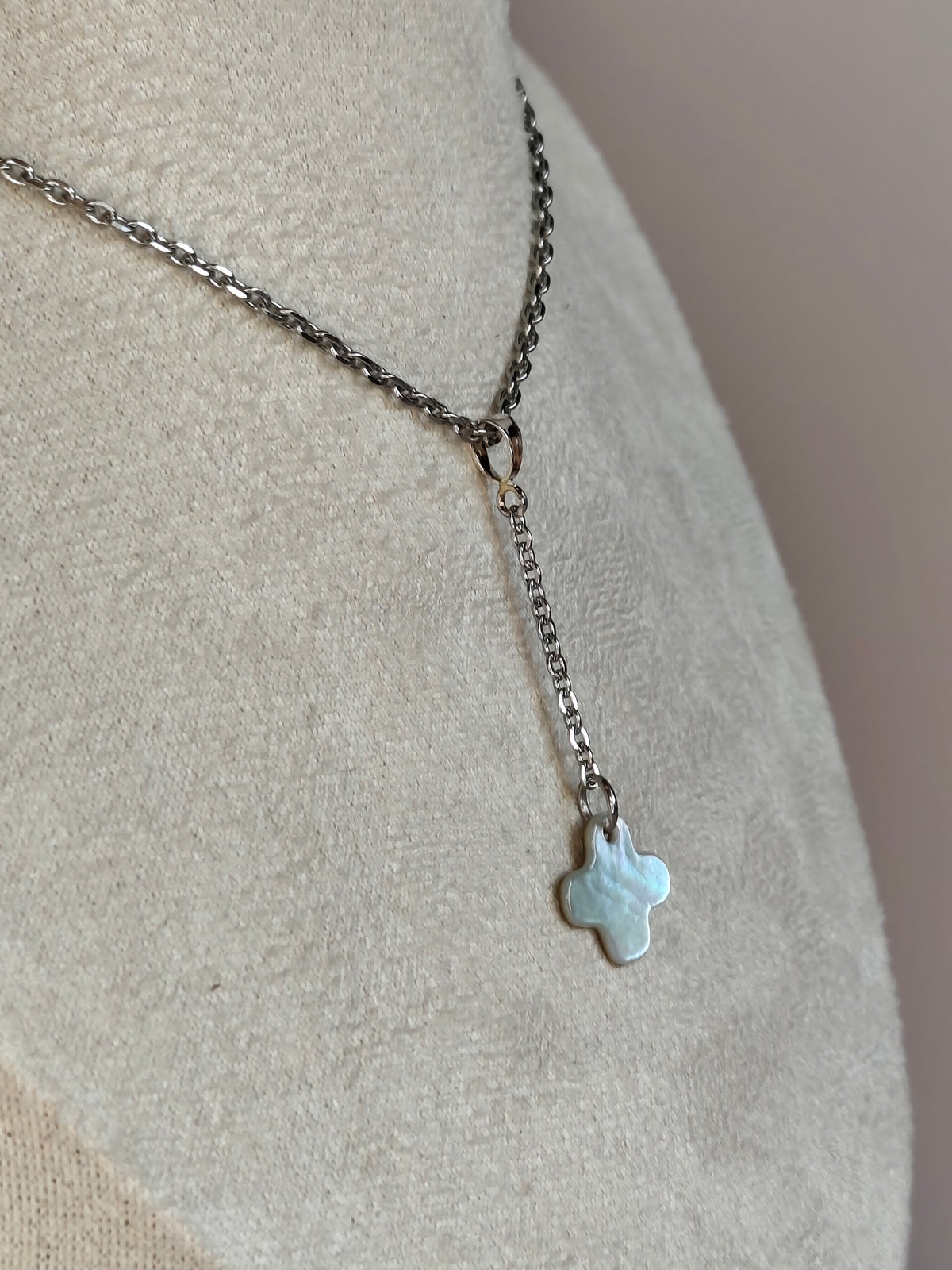 Trinité — Collier Signe Épuré