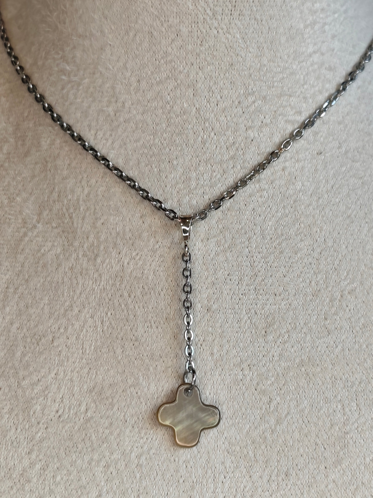 Trinité — Collier Signe Épuré