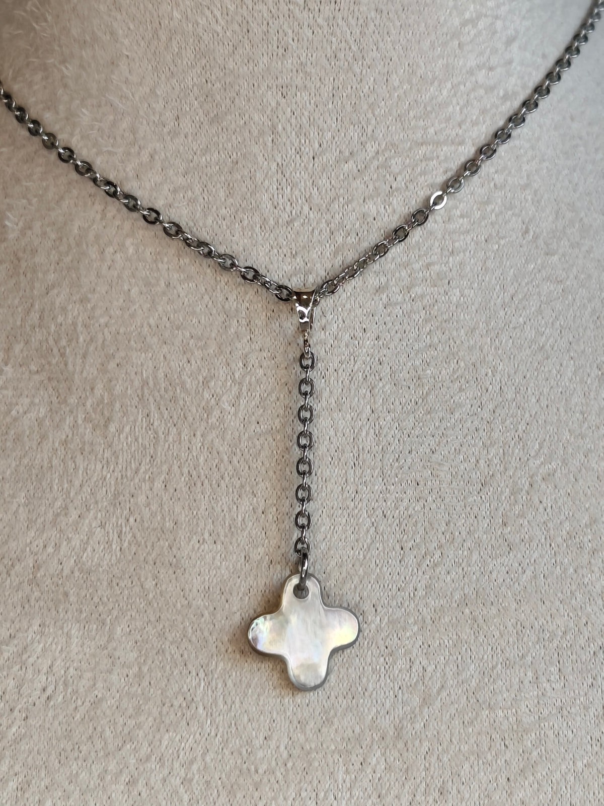 Trinité — Collier Signe Épuré