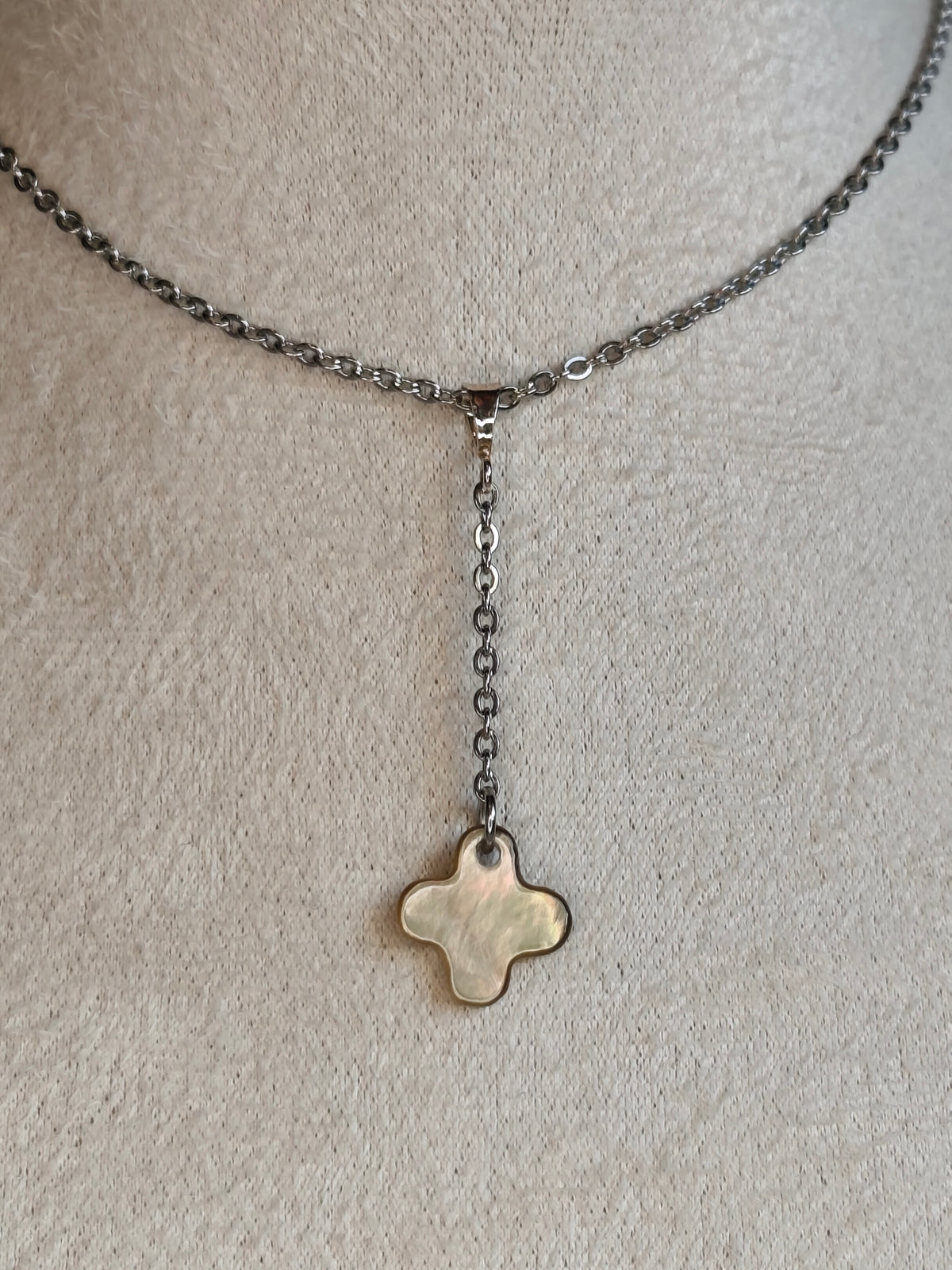 Trinité — Collier Signe Épuré