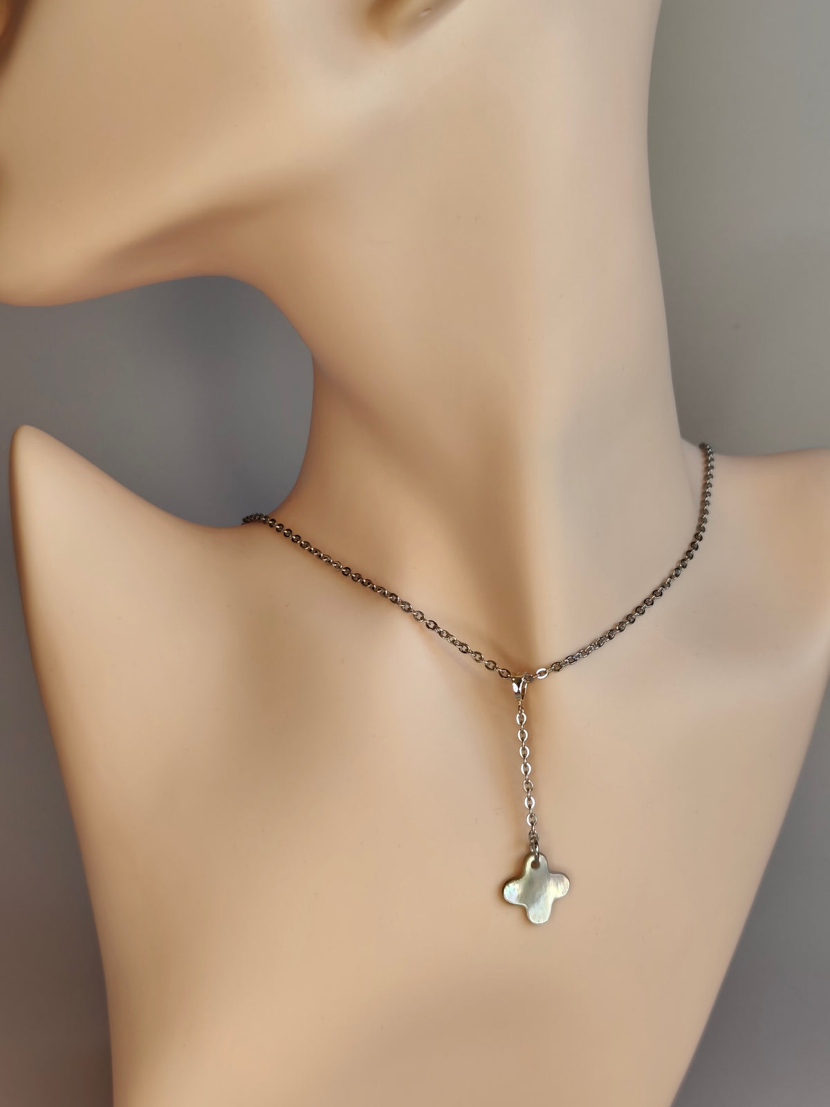 Trinité — Collier Signe Épuré