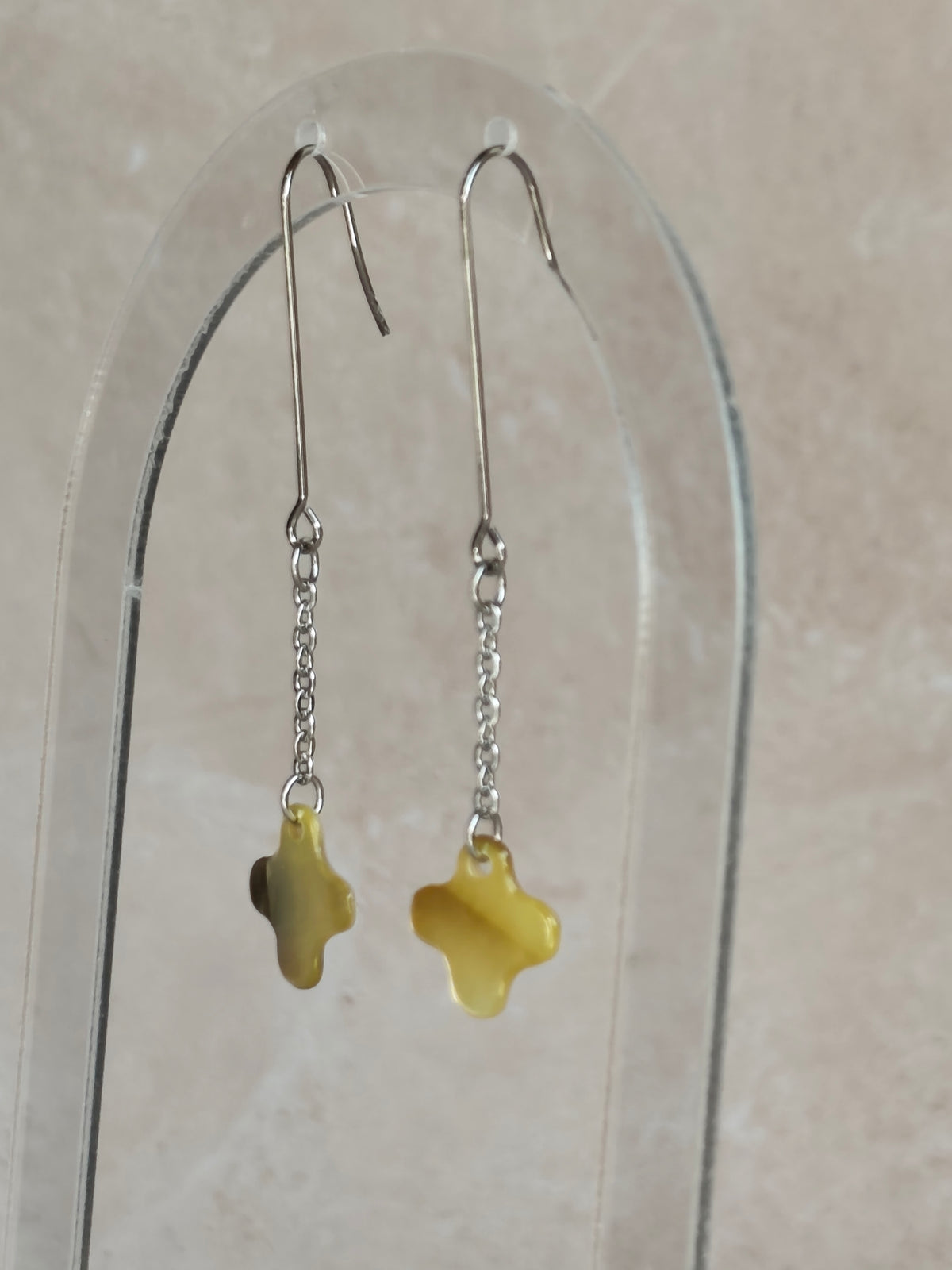 Trinité — Boucles d'oreilles Signe Pendante