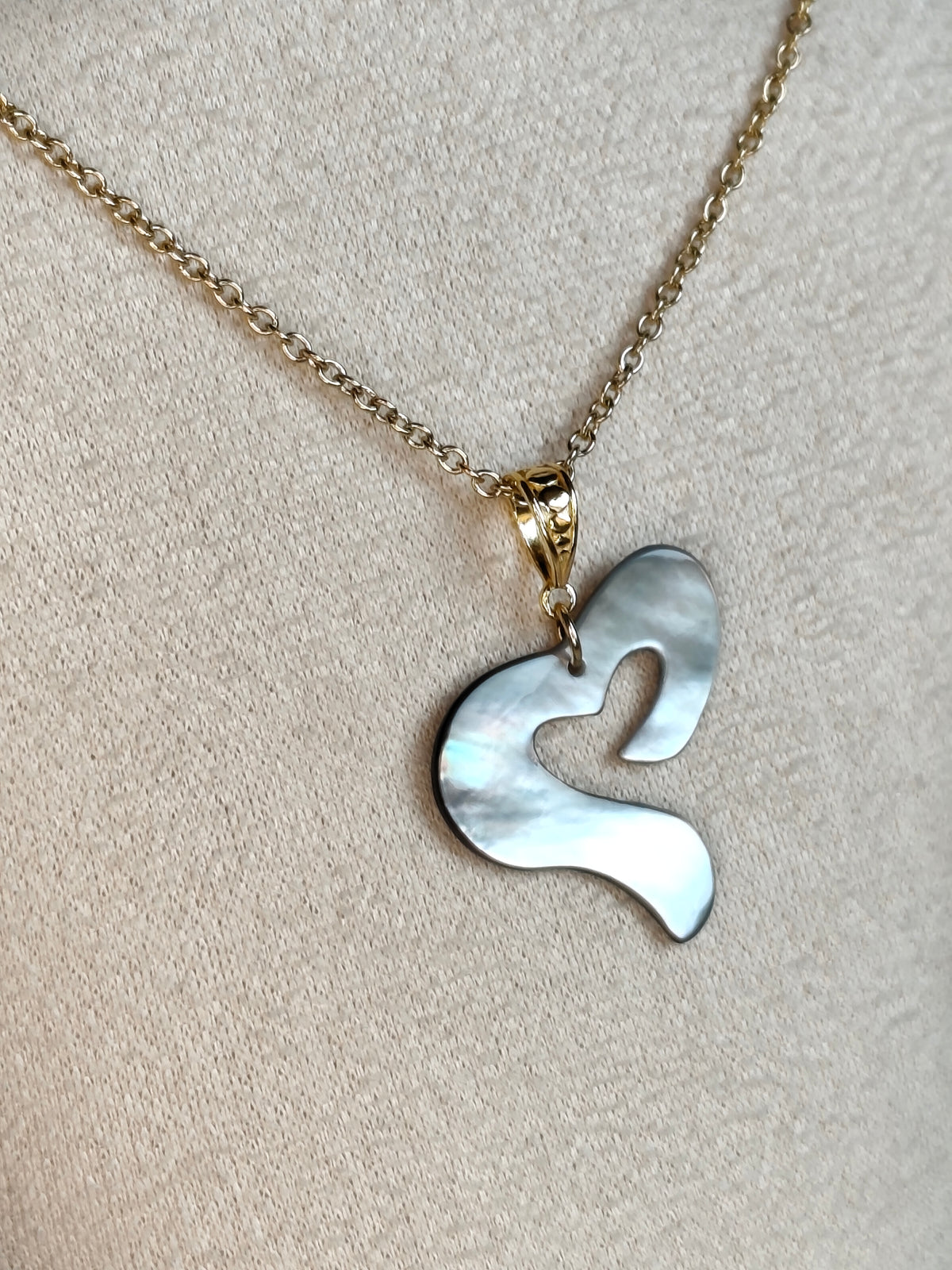 Cœur de Nacre — Collier Cœur Ajouré