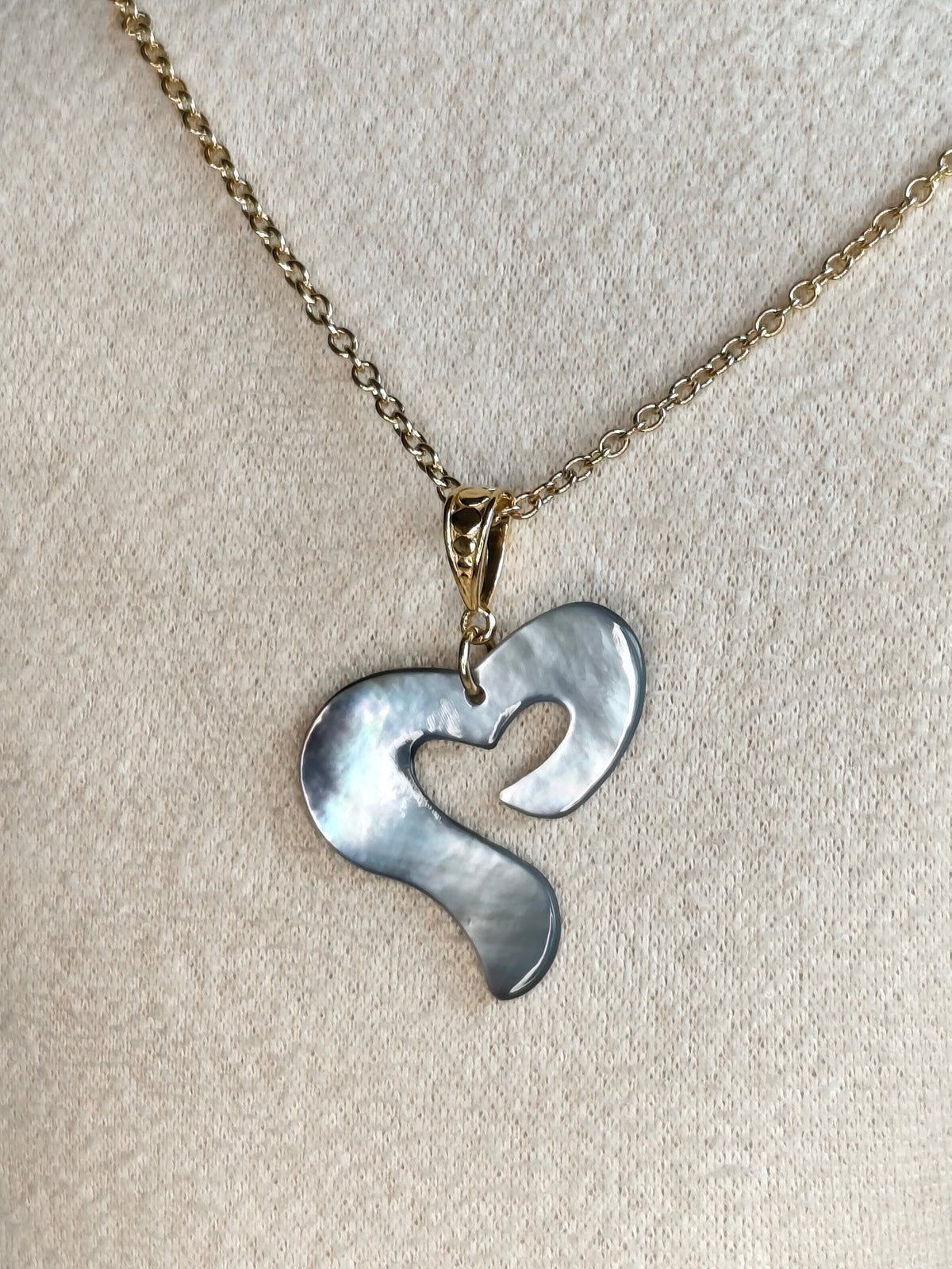 Cœur de Nacre — Collier Cœur Ajouré