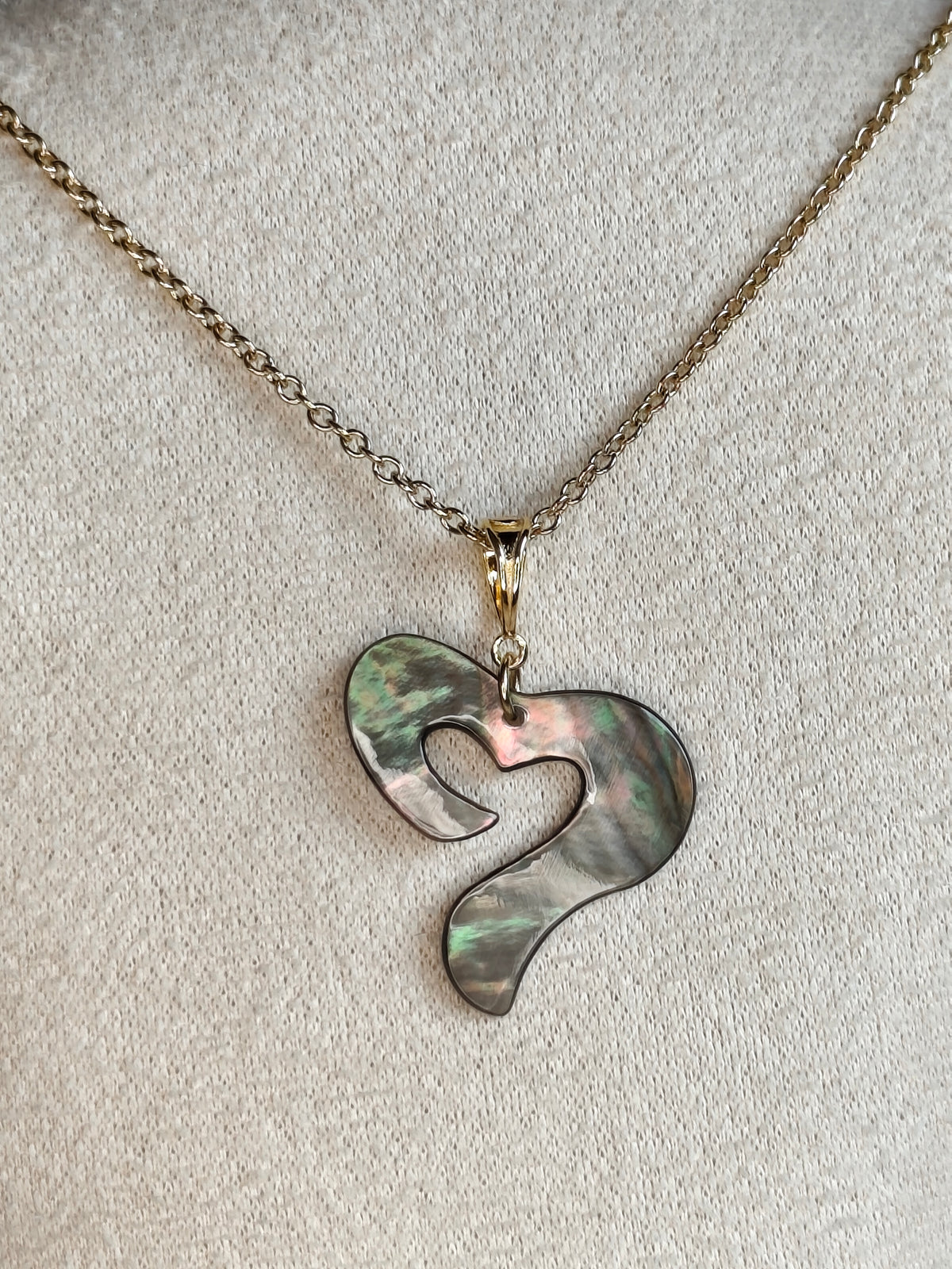 Cœur de Nacre — Collier Cœur Ajouré