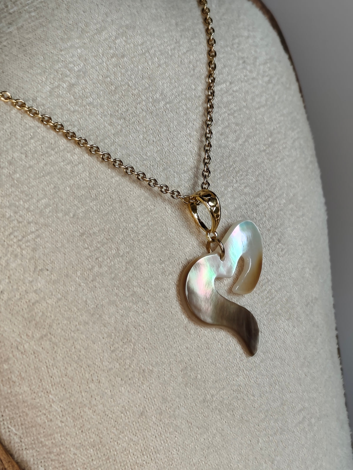 Cœur de Nacre — Collier Cœur Ajouré