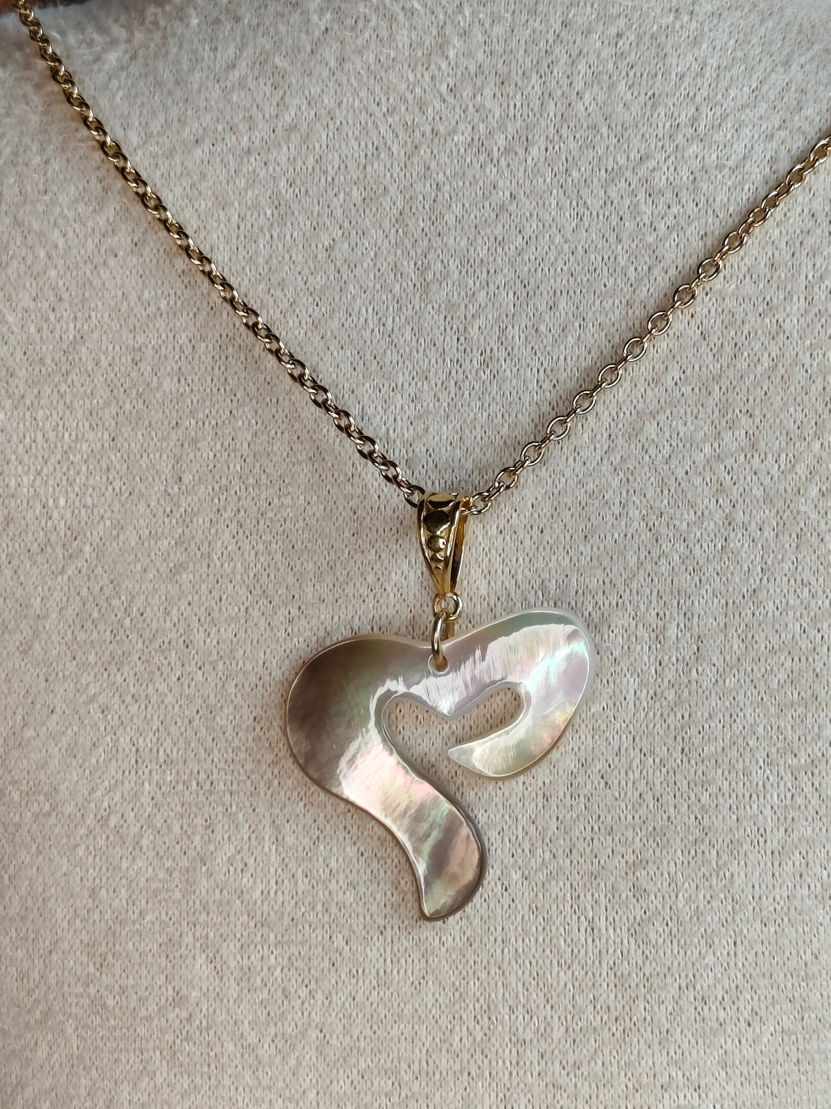 Cœur de Nacre — Collier Cœur Ajouré