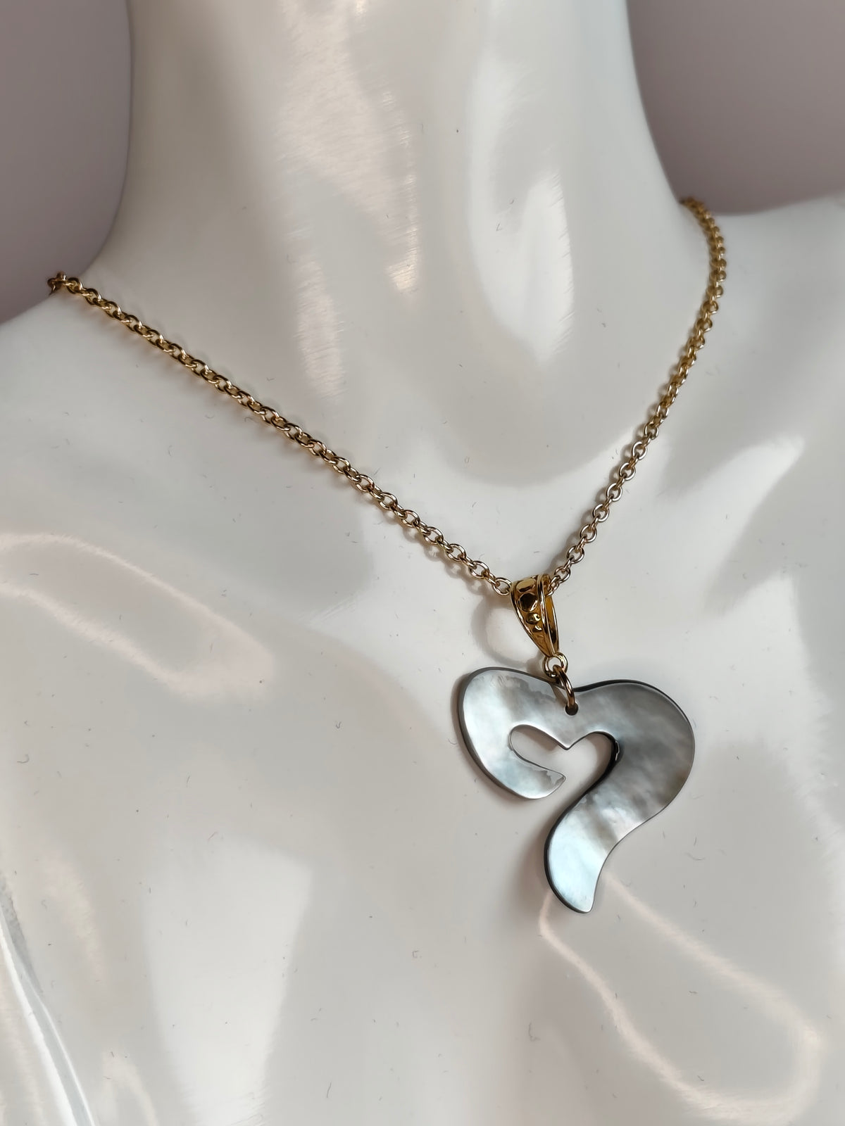 Cœur de Nacre — Collier Cœur Ajouré