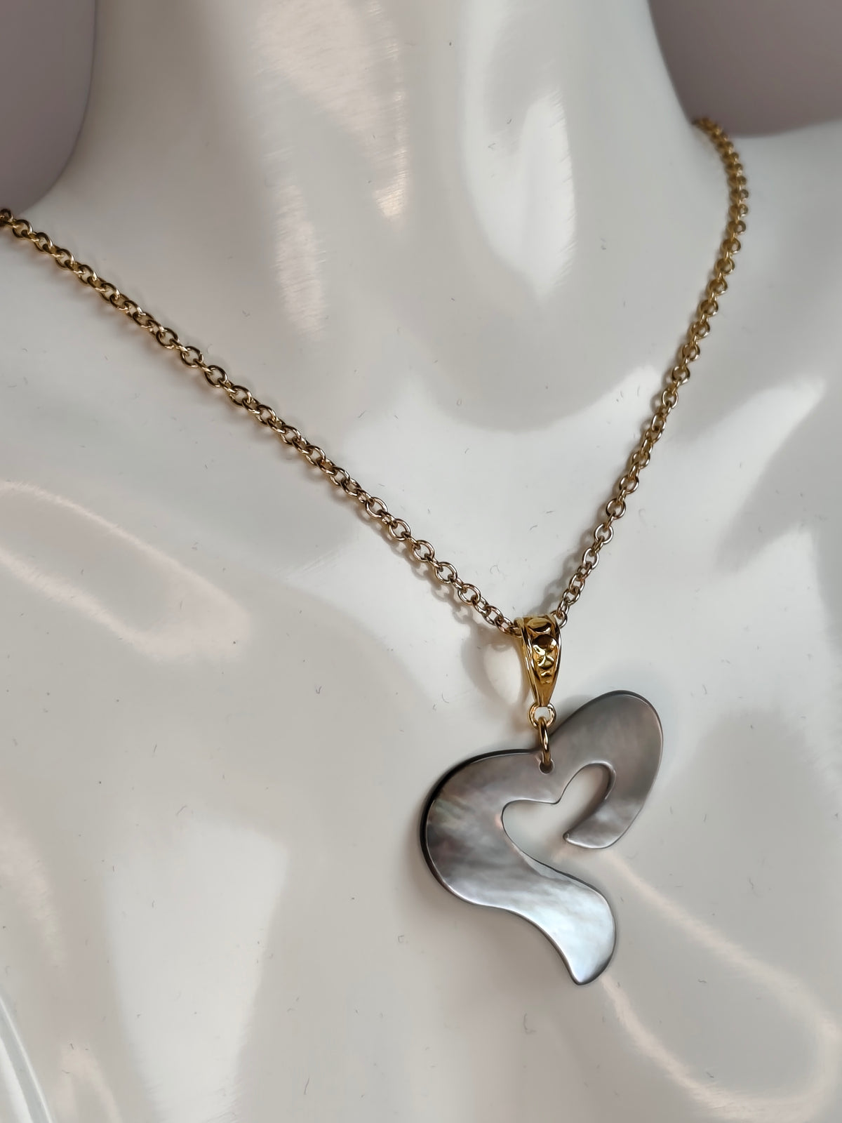 Cœur de Nacre — Collier Cœur Ajouré