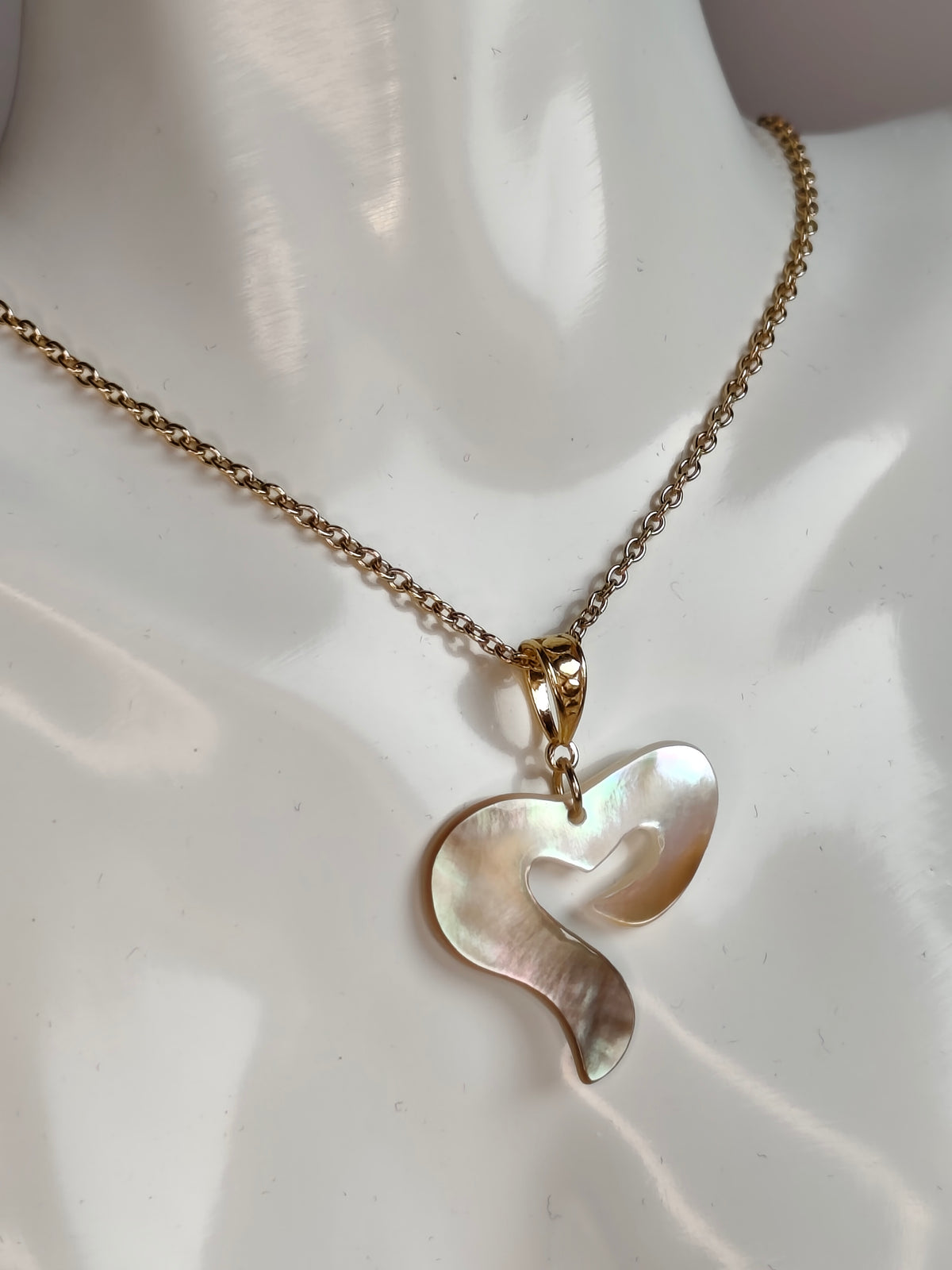 Cœur de Nacre — Collier Cœur Ajouré