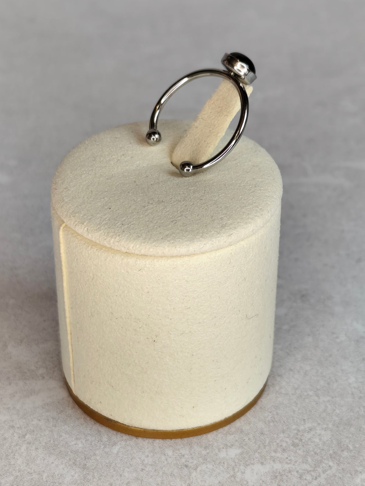 Éclipse — Bague Mini Pastille