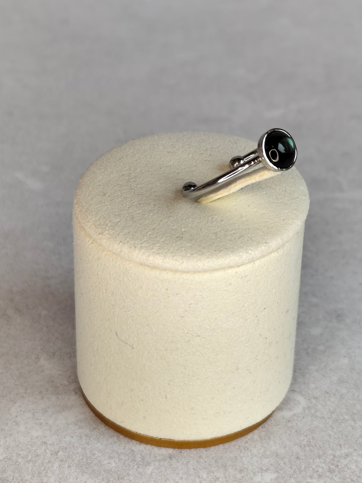 Éclipse — Bague Mini Pastille