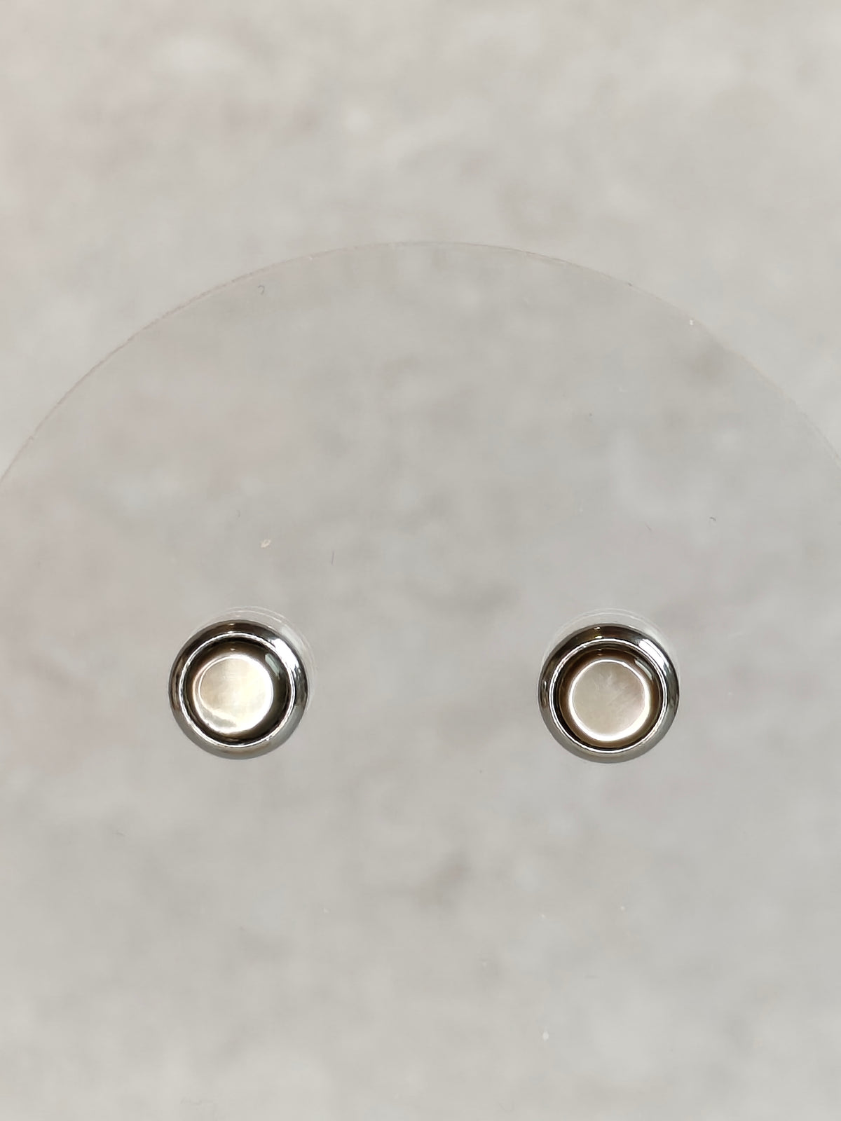 Éclipse — Puces d'Oreilles Mini Pastille
