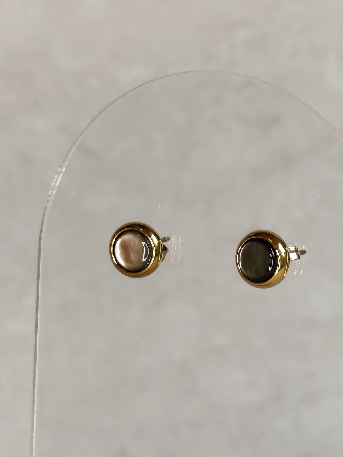 Éclipse — Puces d'Oreilles Mini Pastille