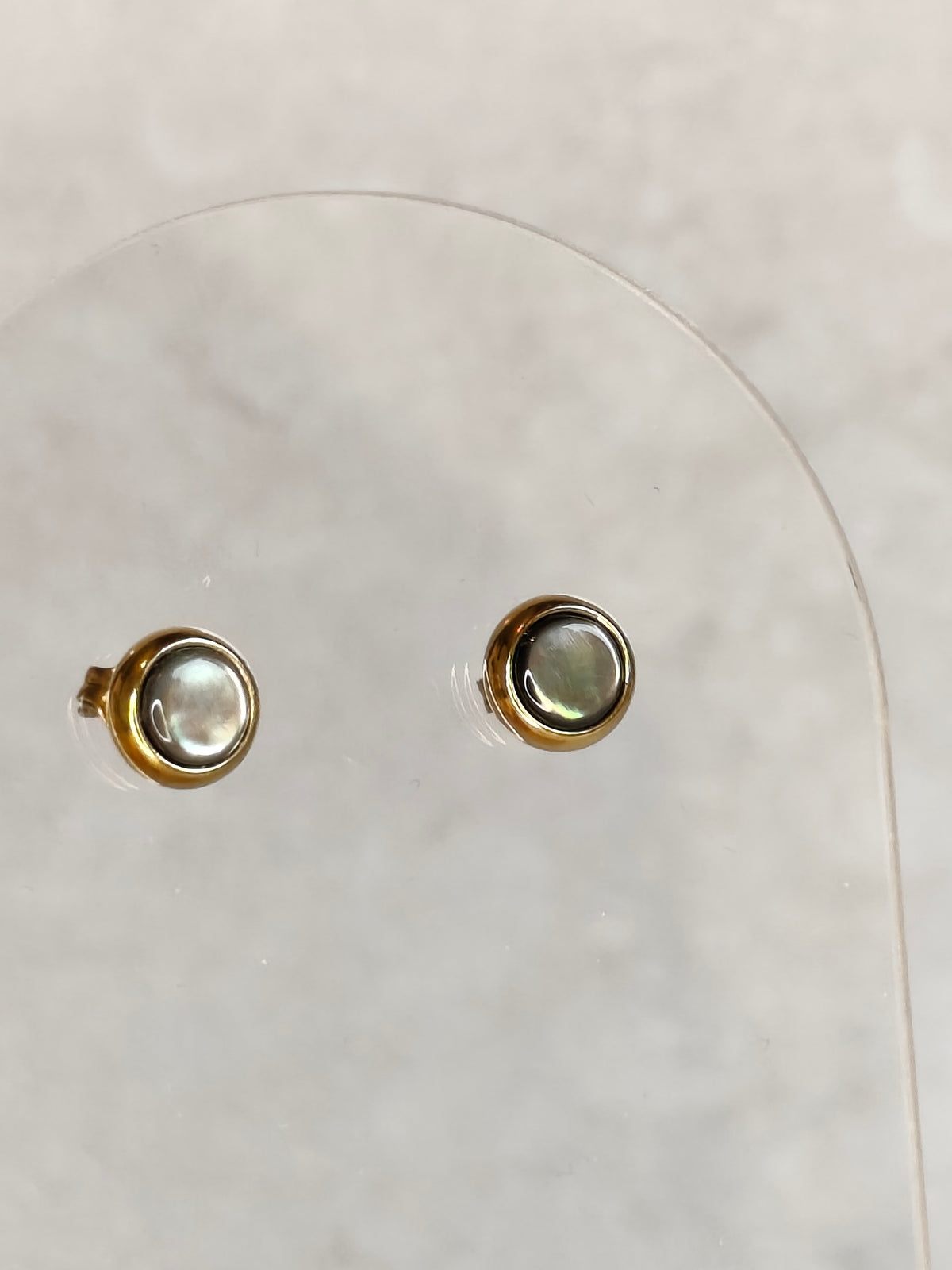 Éclipse — Puces d'Oreilles Mini Pastille